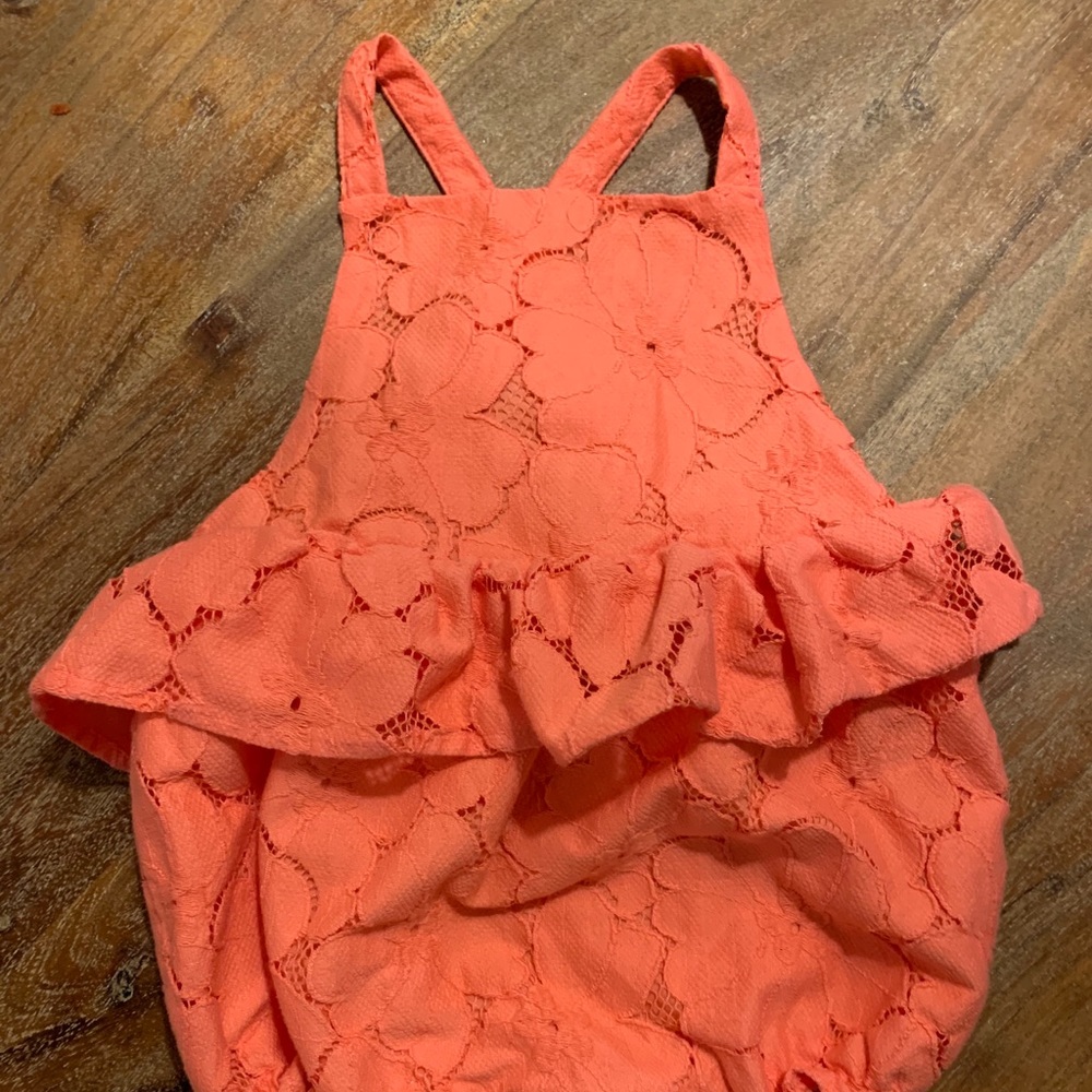 Lace Bubble